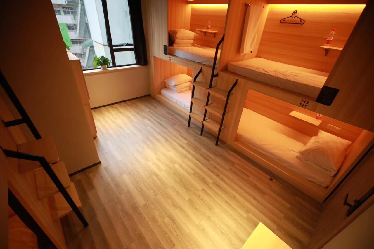 Chengdu Desti Youth Park Hostel Bagian luar foto